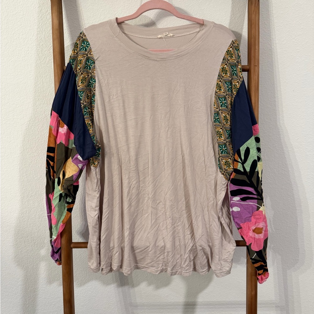 Easel Multicolor Patchwork Sleeve Blouse
